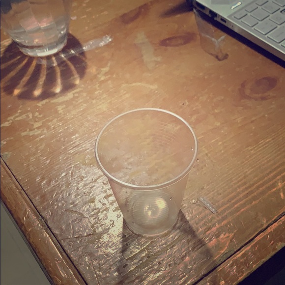 A cup - Picture 1 of 1